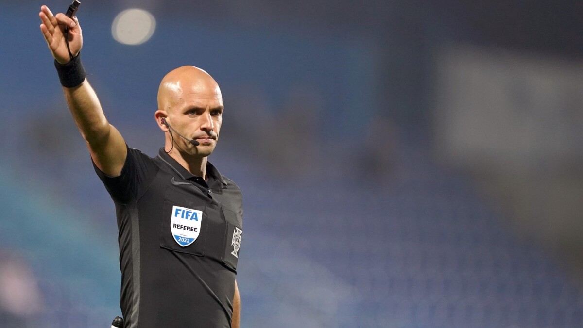 Luís Godinho arbitra Famalicão x Braga