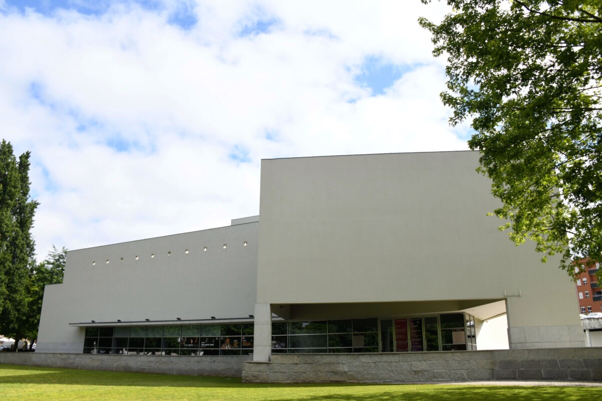 Fórum Económico de Famalicão realiza-se esta terça-feira
