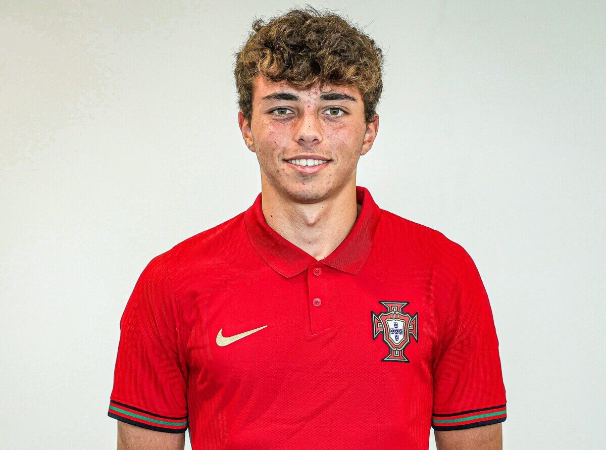FC Famalicão tem mais um jovem jogador internacional