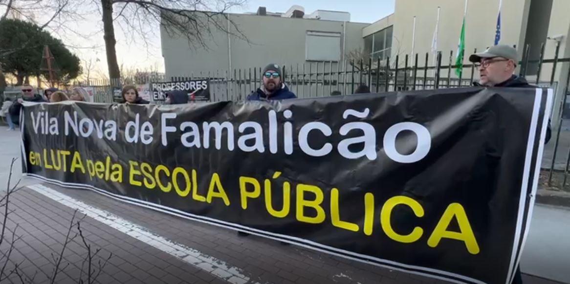 Famalicão: Greve dos profissionais da Educação volta a encerrar escolas