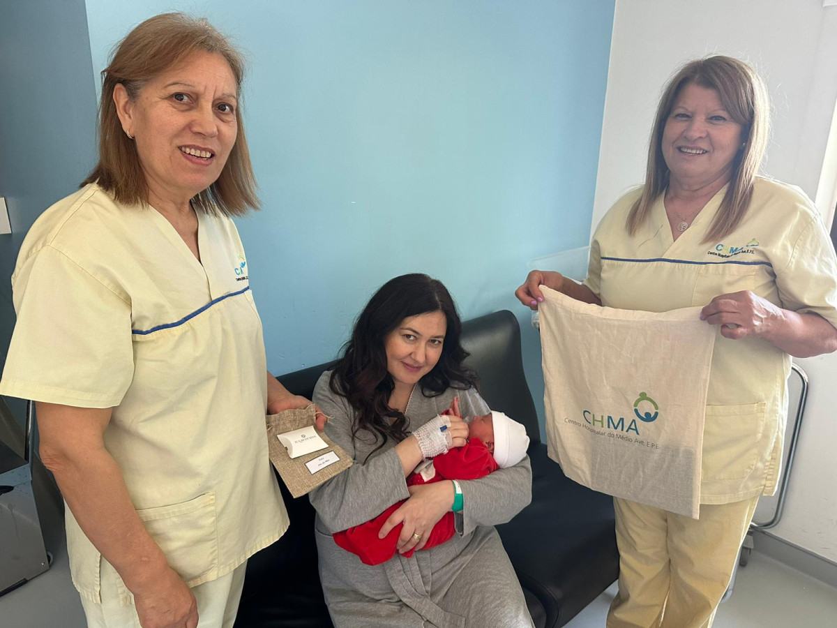 Famalicão: Mães do Centro Hospitalar recebem lembranças