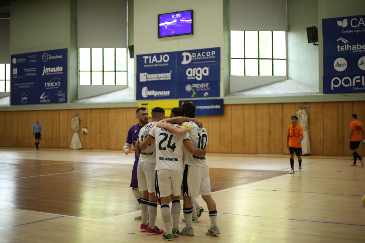 SSC/FC Famalicão vence na jornada inaugural do título nacional de futsal