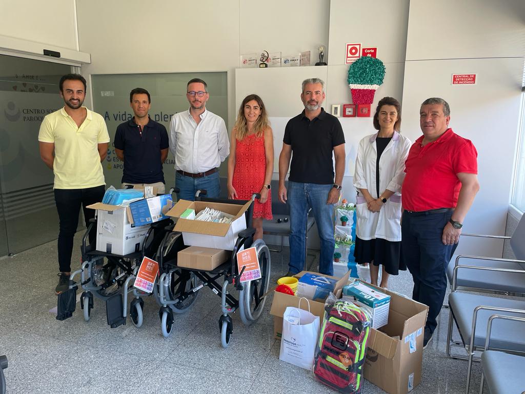 Famalicão: Rotary Club entrega material médico à Cuidar Maior no valor de 3 mil euros