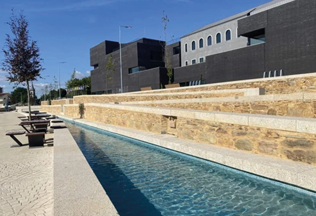Trofa inaugura nova Praça do Município