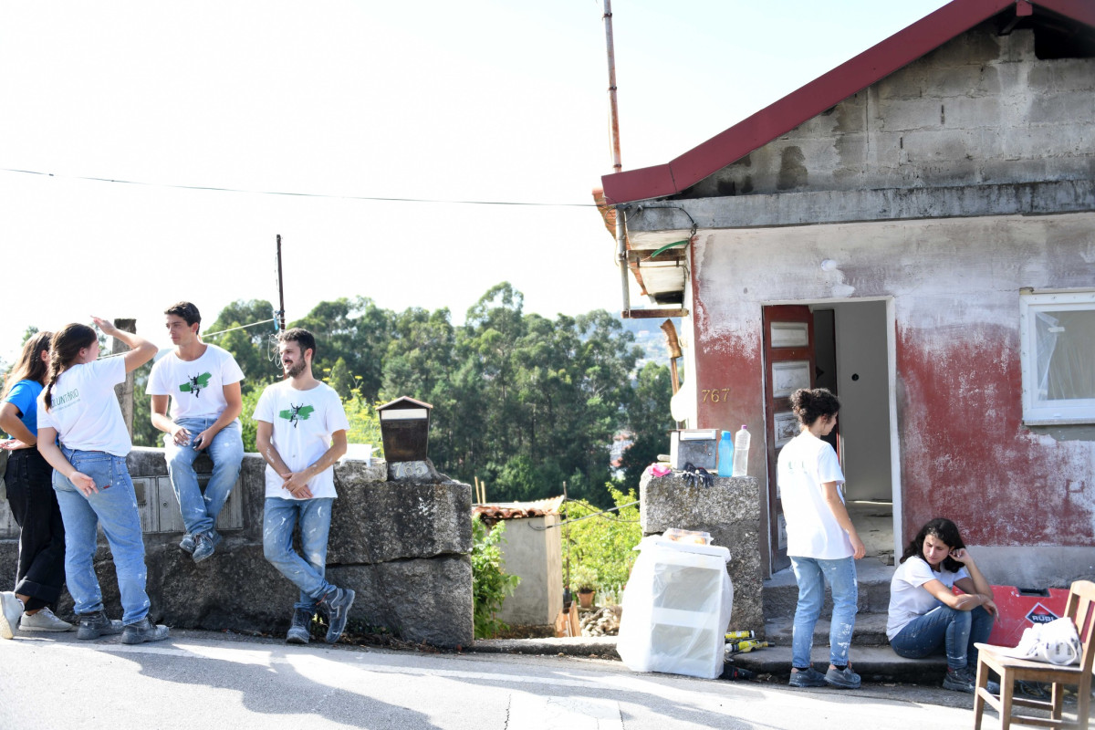 Famalicão: Voluntários “Just a Change” reabilitam casas em Sezures, Calendário e Gondifelos
