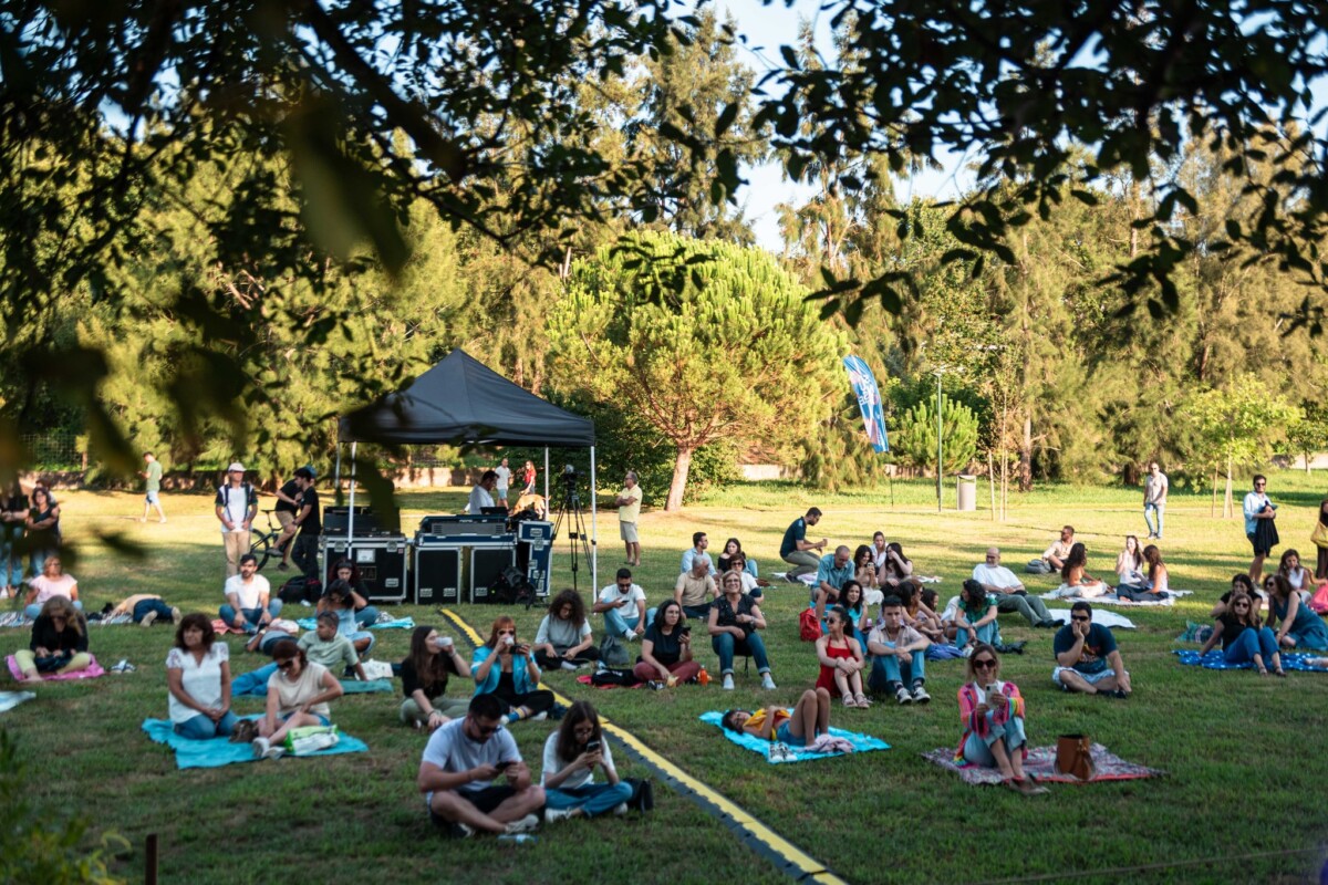 Famalicão: Britânicos Flyte atuam no Devesa Sunset, na próxima sexta-feira