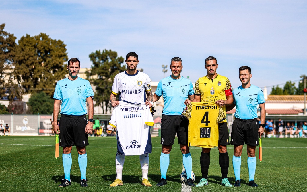 Rui Coelho, o elo que “une” o Lagoa e o FC Famalicão