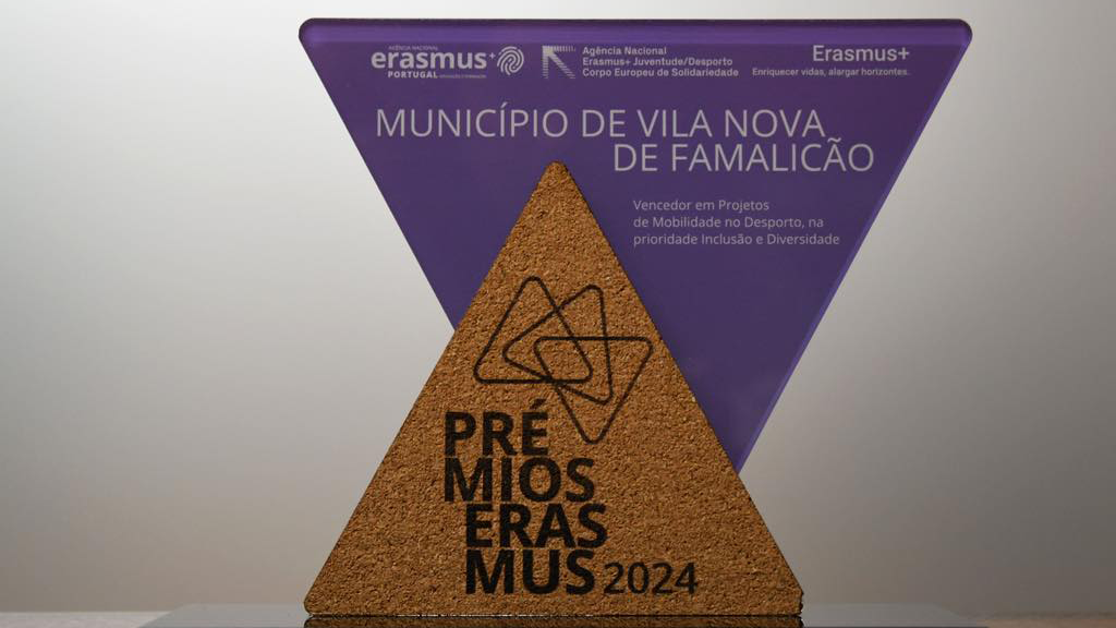 Famalicão: Câmara Municipal recebe prémio de boas-práticas no âmbito do Erasmus+