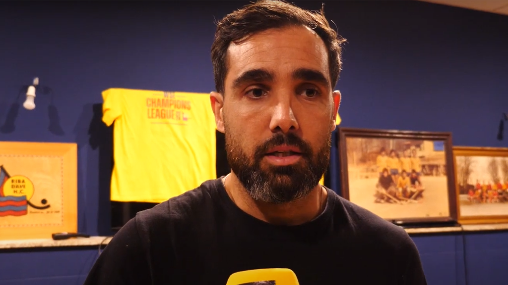Famalicão: Raúl Meca pede «um pavilhão quente, à Riba» para virar eliminatória europeia