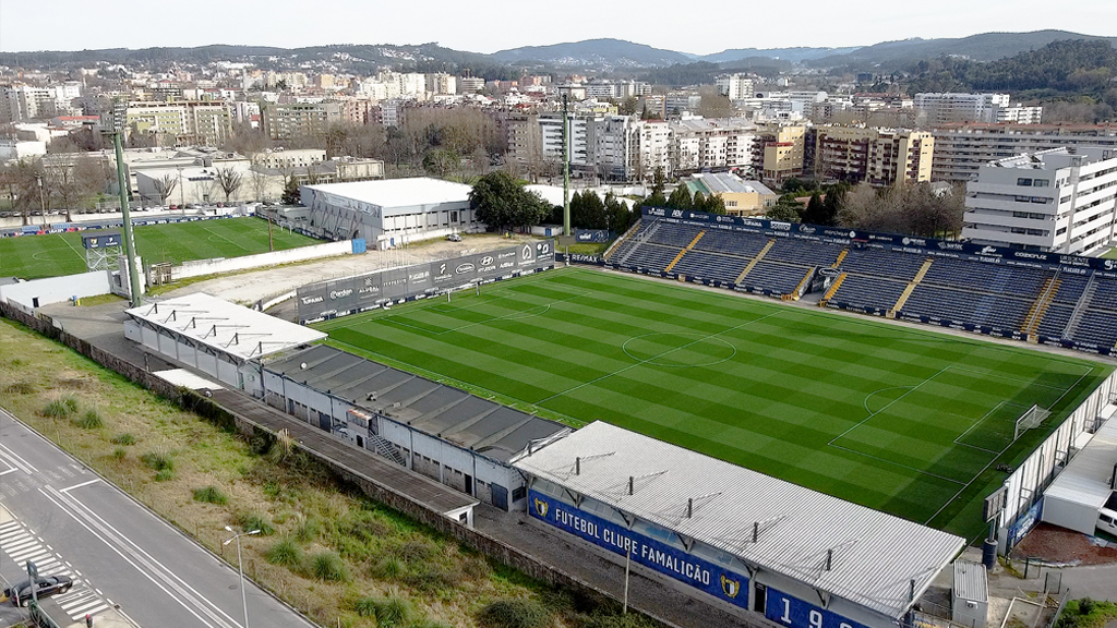 Famalicão: Iniciativa Liberal quer mais informações sobre a remodelação do Estádio Municipal