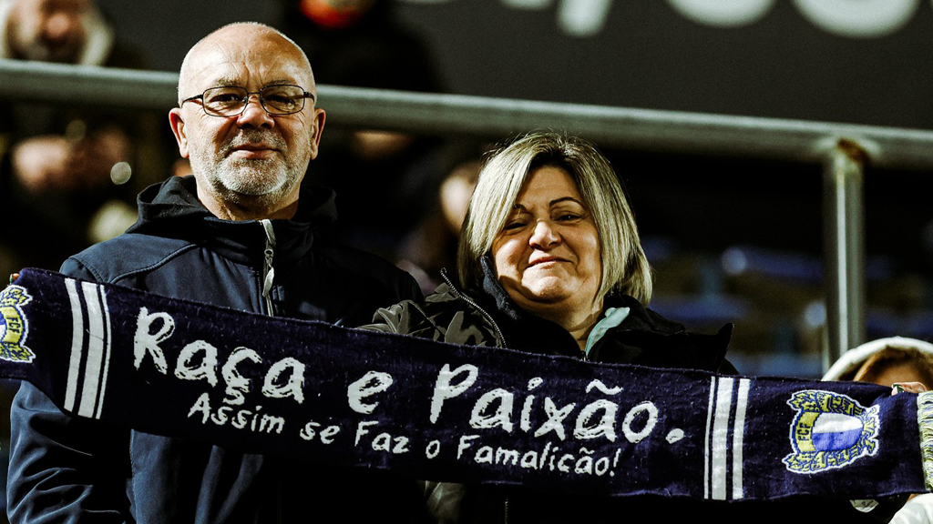 Famalicão: Sócio paga 5 euros, mas leva acompanhante a custo zero