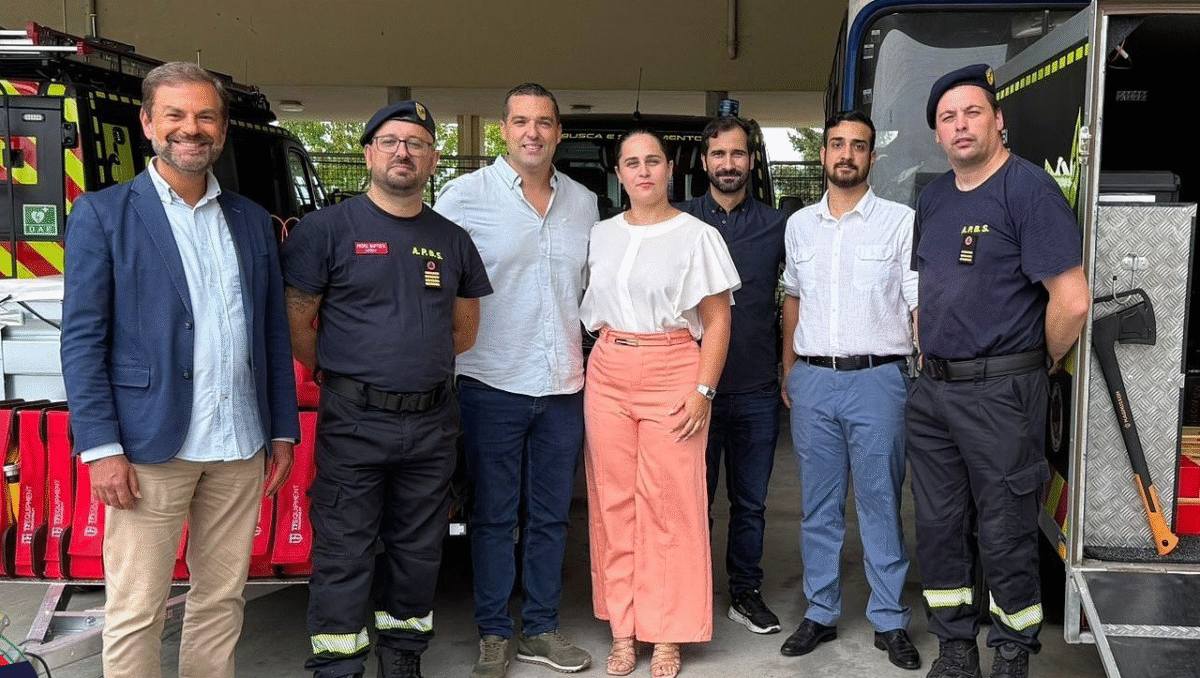 Famalicão: CHEGA entrega de equipamentos a bombeiros e à Associação de Busca e Salvamento