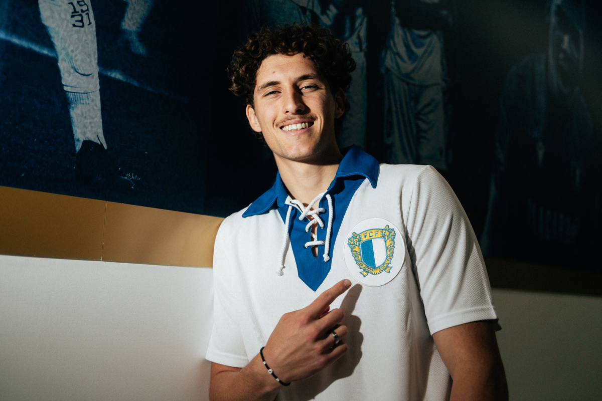 Famalicão: Finn van Breemen é defesa central e é reforço