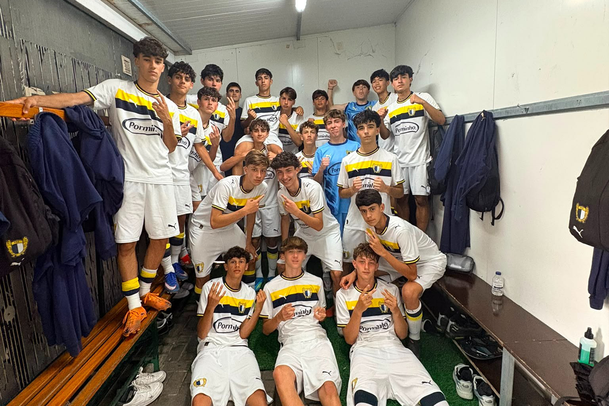 Famalicão: Goleada em Coimbra confirma manutenção dos sub-15