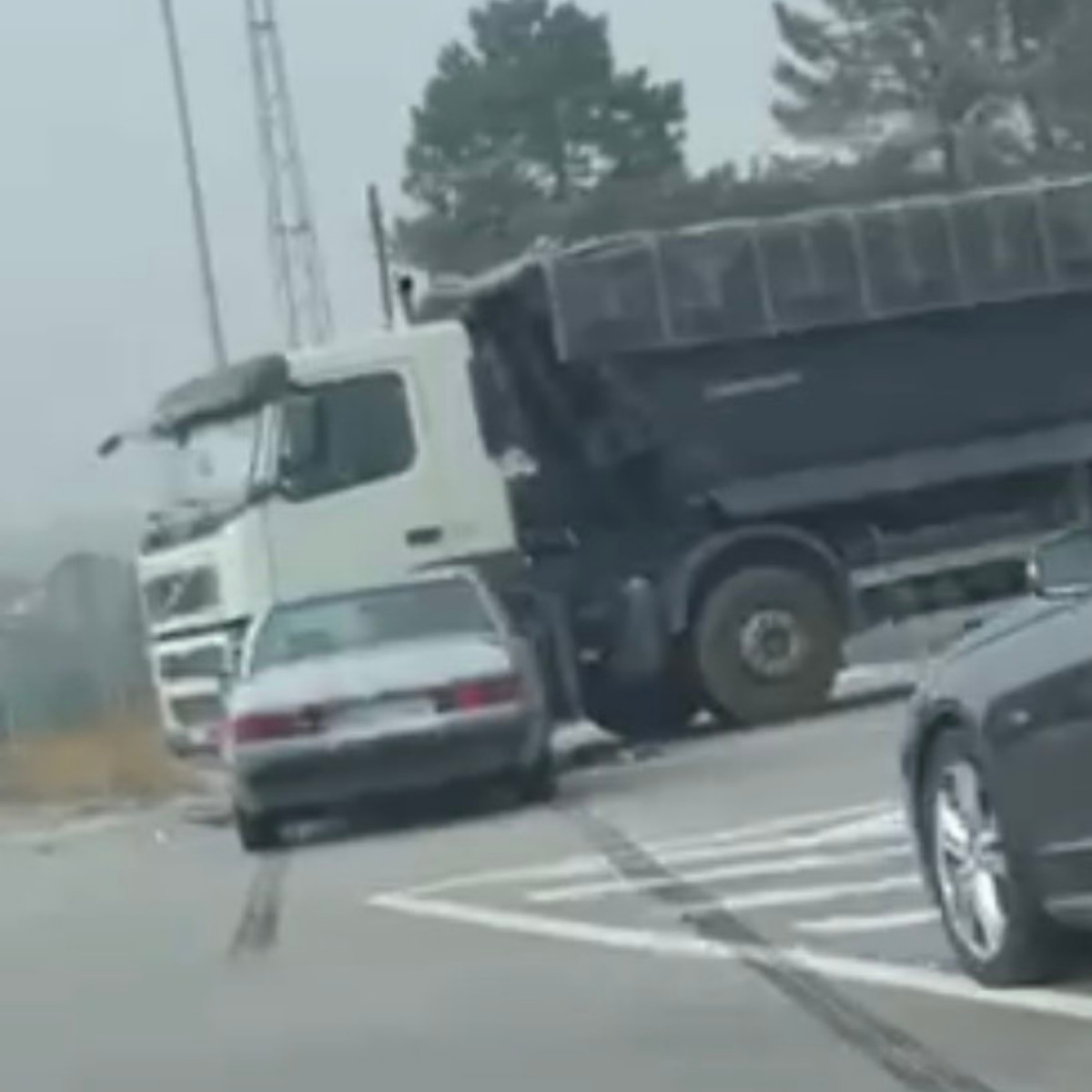 Famalicão: Colisão entre camião e carro faz um ferido em Ruivães